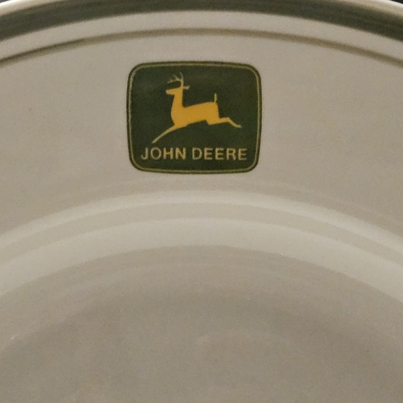 11" Gibson Licensed John Deere Dinner Plate ~ Nothing Runs Like a Deere - Picture 6 of 8